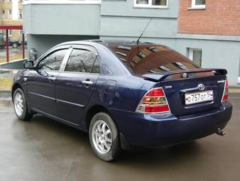 2005 Toyota Corolla Photos
