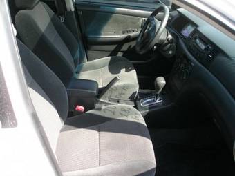 2005 Toyota Corolla Photos