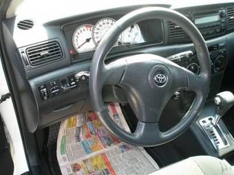 2005 Toyota Corolla Pictures