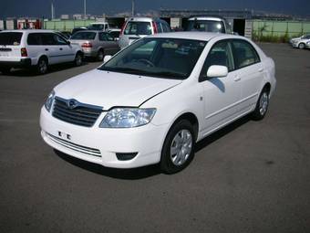 2005 Toyota Corolla Photos