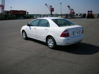 2005 Toyota Corolla Photos