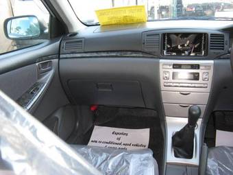 2005 Toyota Corolla Pictures