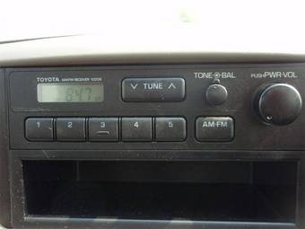 2005 Toyota Corolla Photos