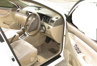 2005 Toyota Corolla Pictures