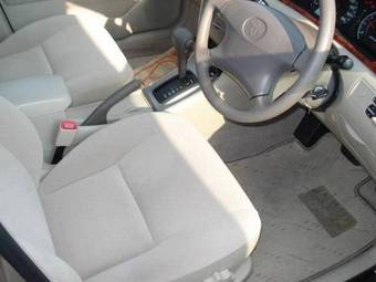 2005 Toyota Corolla Pictures