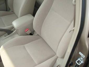 2005 Toyota Corolla Photos