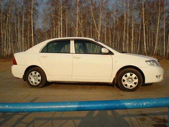 2005 Toyota Corolla Pictures