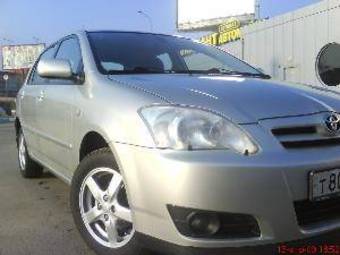 2005 Toyota Corolla Photos