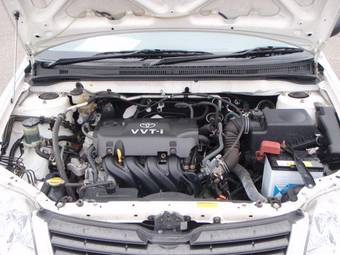 2005 Toyota Corolla Photos