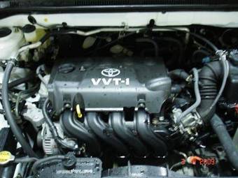 2005 Toyota Corolla Images