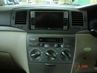 2005 Toyota Corolla Photos
