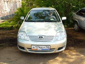 2005 Toyota Corolla Pictures