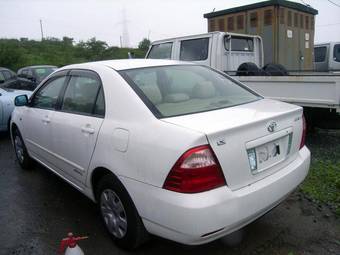 2005 Toyota Corolla Photos