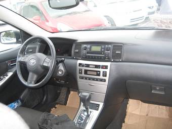 2005 Toyota Corolla Pictures