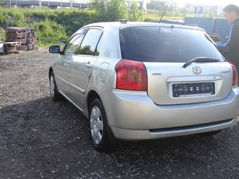 2005 Toyota Corolla Pictures