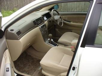 2005 Toyota Corolla Pictures