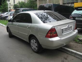2005 Toyota Corolla Pictures