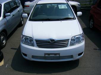 2005 Toyota Corolla Photos
