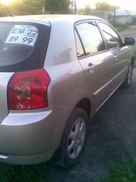 2005 Toyota Corolla Pics