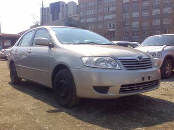 2005 Toyota Corolla Pictures