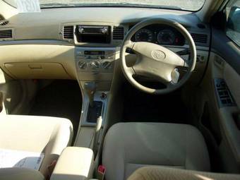 2005 Toyota Corolla Photos