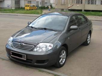 2005 Toyota Corolla Pictures