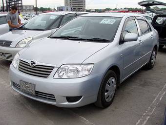 2005 Toyota Corolla Photos