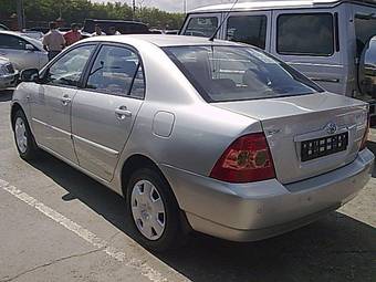 2005 Toyota Corolla Pictures