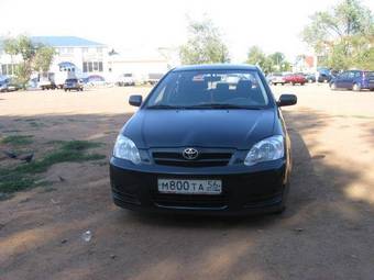 2005 Toyota Corolla Pictures