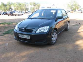 2005 Toyota Corolla Photos