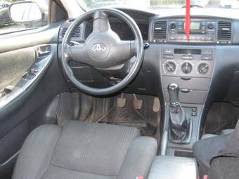 2005 Toyota Corolla Photos