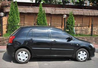 2005 Toyota Corolla Photos