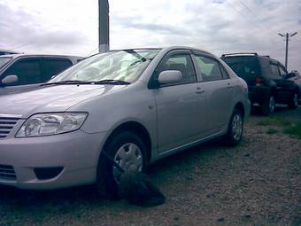 2005 Toyota Corolla Pics