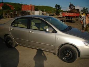 2005 Toyota Corolla Pictures