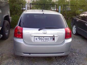2005 Toyota Corolla Images