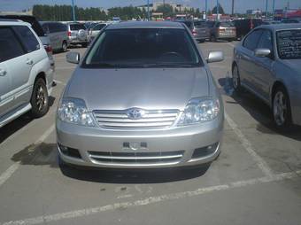 2005 Toyota Corolla Photos