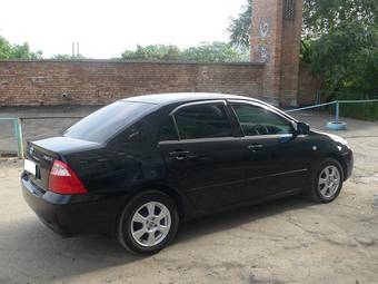 2005 Toyota Corolla Photos