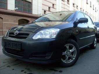 2005 Toyota Corolla Photos