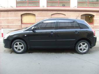 2005 Toyota Corolla Pictures