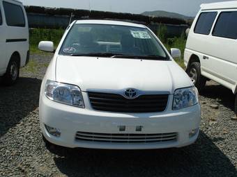 2005 Toyota Corolla Pictures