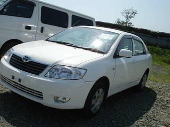 2005 Toyota Corolla Images