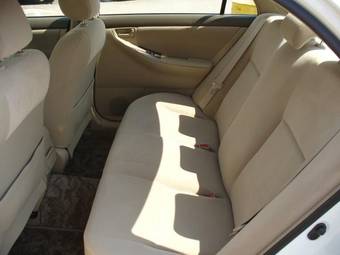 2005 Toyota Corolla Pictures