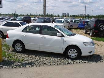 2005 Toyota Corolla Photos