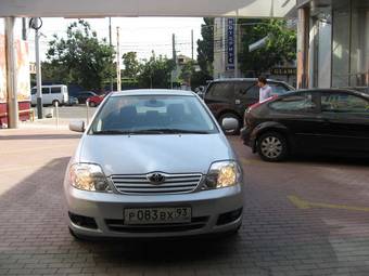 2005 Toyota Corolla Photos