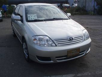 2005 Toyota Corolla Pictures