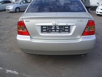 2005 Toyota Corolla Photos