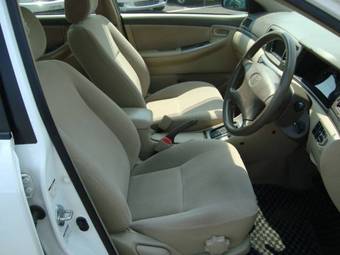 2005 Toyota Corolla Photos