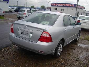 2005 Toyota Corolla Photos