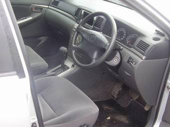 2005 Toyota Corolla Pictures