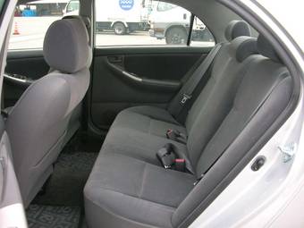 2005 Toyota Corolla Photos